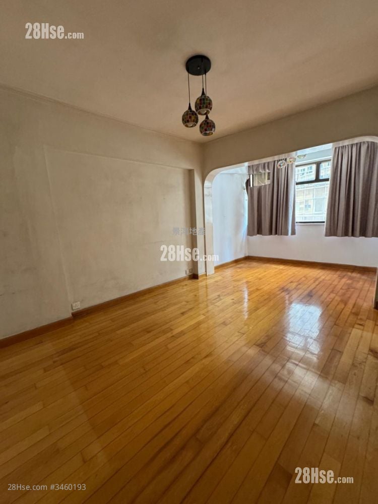 Windsor Mansion Sell 3 Bedrooms , 2 Bathrooms 842 ft²