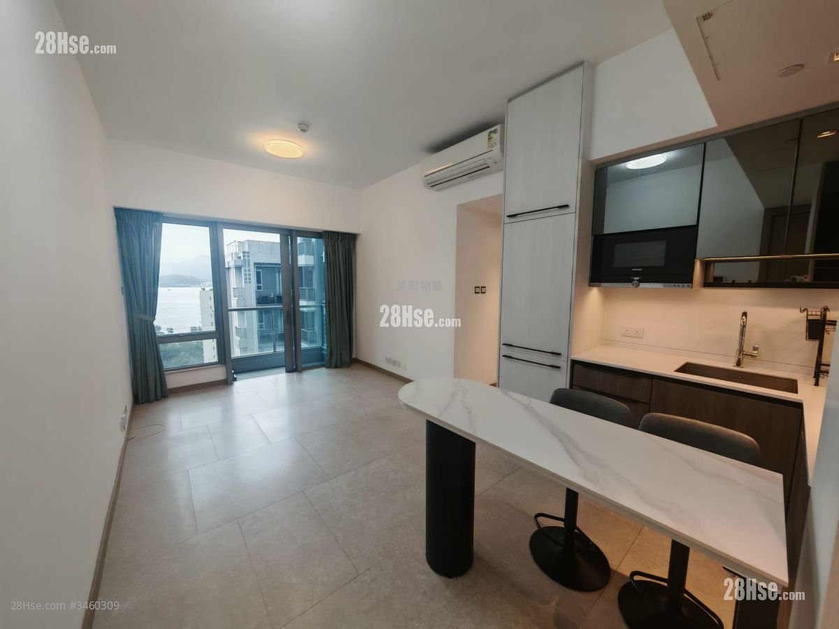 St Martin Rental 3 Bedrooms , 1 Bathroom 564 ft²