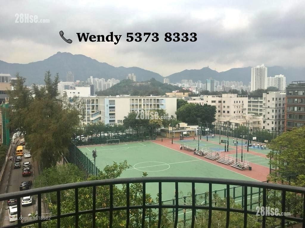Kent Court Rental 3 Bedrooms , 2 Bathrooms 1,239 ft²