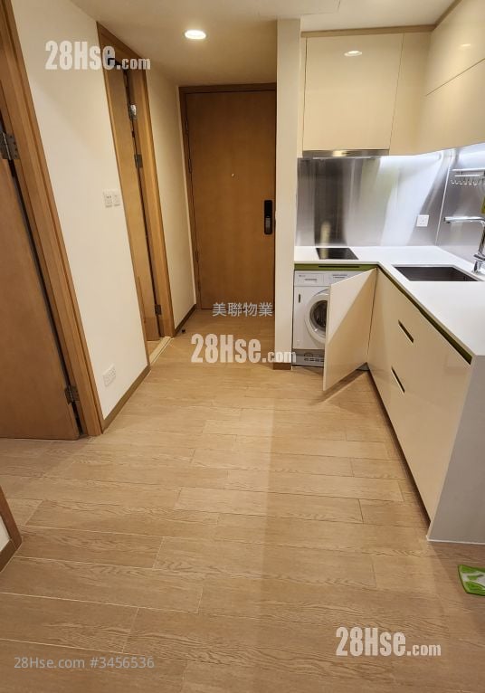 Ori Sell 1 Bedroom , 1 Bathroom 278 ft²