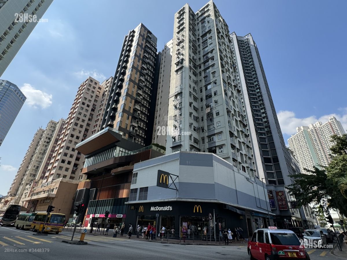 Southern Building Sell 2 Bedrooms , 1 Bathroom 405 ft²