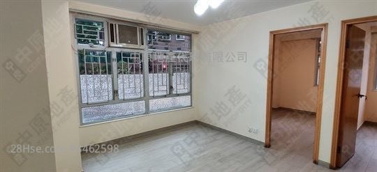 Mei Foo Sun Chuen Sell 3 Bedrooms 662 ft²