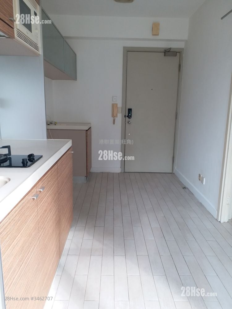 The Platinum Sell 1 Bedroom , 1 Bathroom 221 ft²