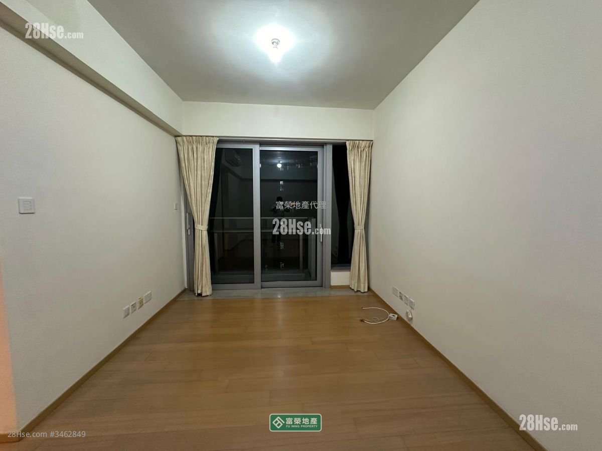 3 Julia Avenue Rental 3 Bedrooms , 2 Bathrooms 655 ft²