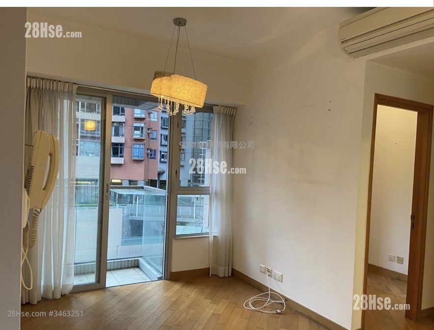 Manhattan Avenue Sell 419 ft²