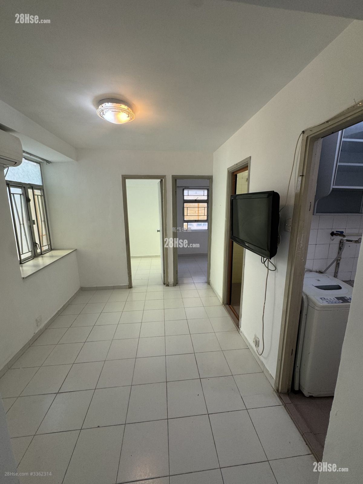 Hang Ning Court Sell 2 Bedrooms , 1 Bathroom 266 ft²