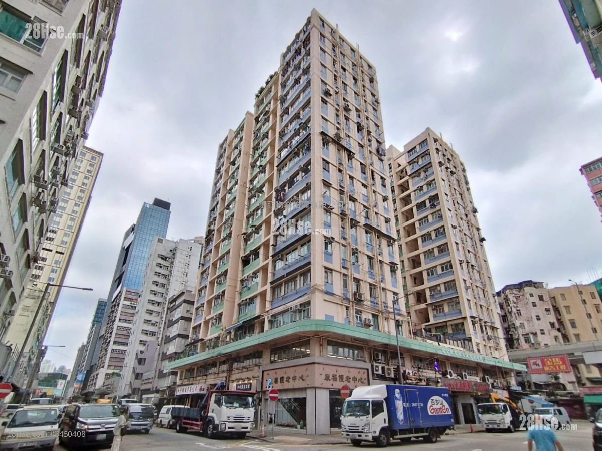 Fuk Wo Mansion Sell 2 Bedrooms , 1 Bathroom 355 ft²