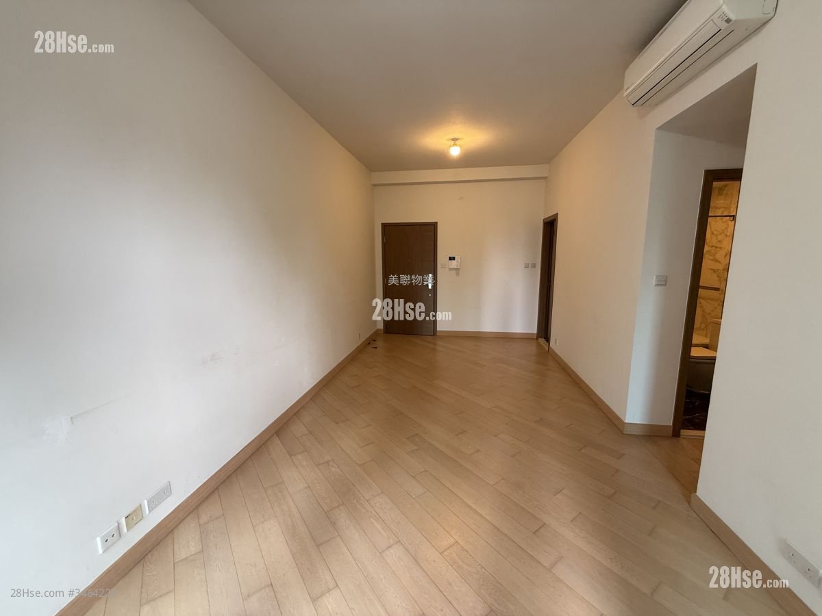 Grand Yoho Sell 3 Bedrooms , 2 Bathrooms 723 ft²