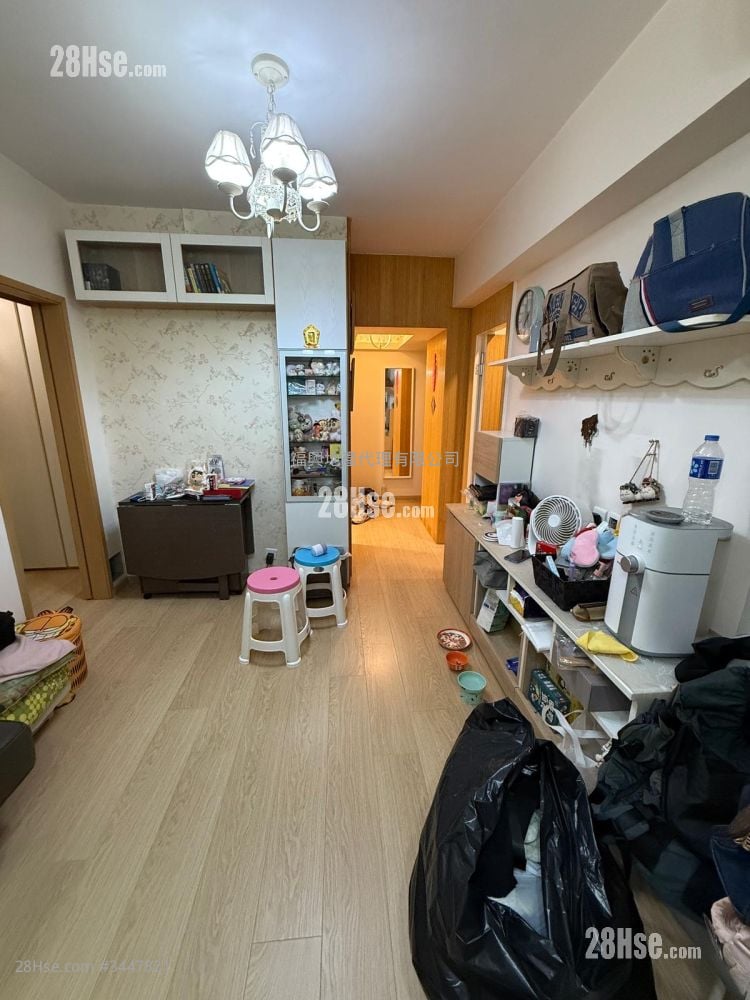 Po Sun Mansion Rental 2 Bedrooms , 1 Bathroom 418 ft²