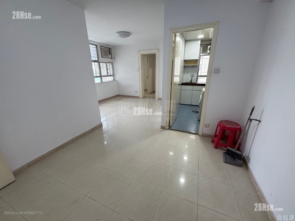 Elegance Garden Rental 592 ft²