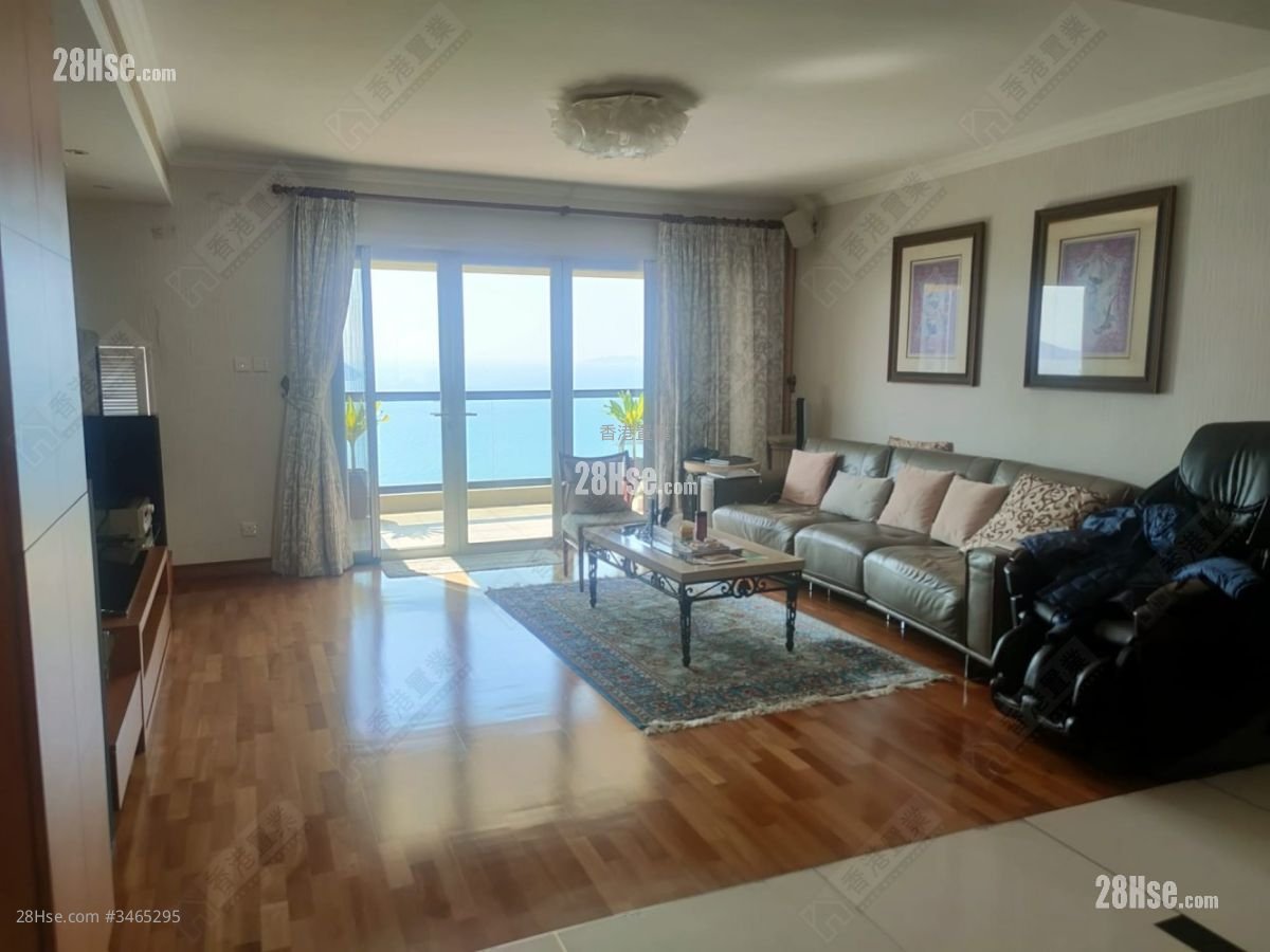 Baguio Villa Sell 5+ Bedrooms , 3 Bathrooms 2,488 ft²
