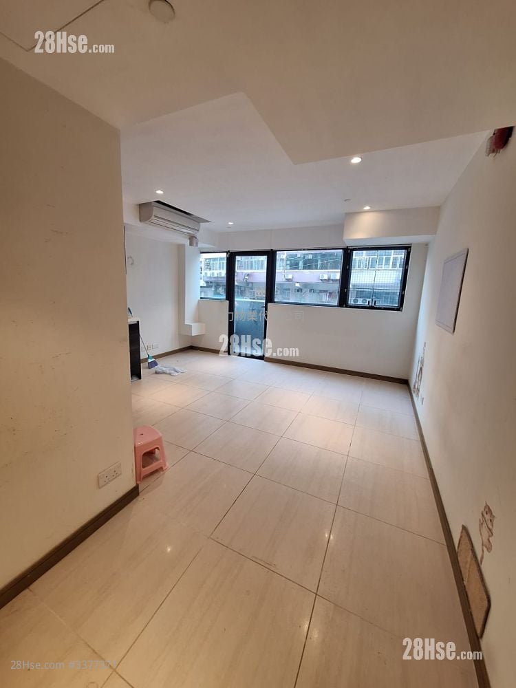 Ava61 Rental Studio , 1 Bathroom 150 ft²