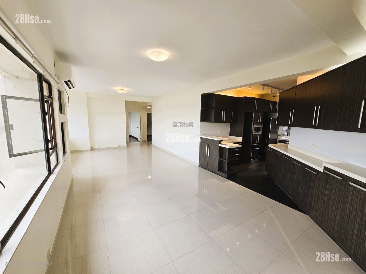 Discovery Bay Rental 3 Bedrooms , 2 Bathrooms 1,202 ft²