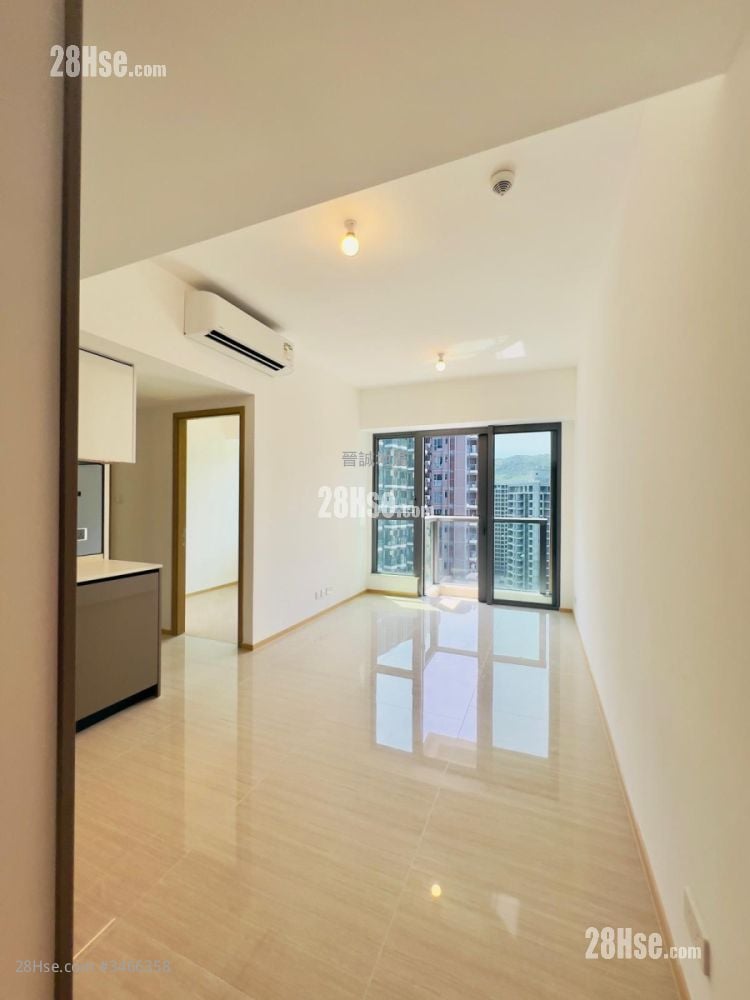 Mori Sell 2 Bedrooms , 1 Bathroom 498 ft²