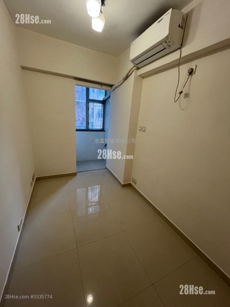 Tak Lee Building Rental Studio , 1 Bathroom 100 ft²