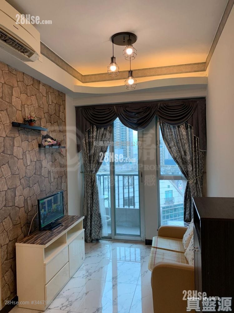 Flourish Mansion Rental 2 Bedrooms , 1 Bathroom 408 ft²