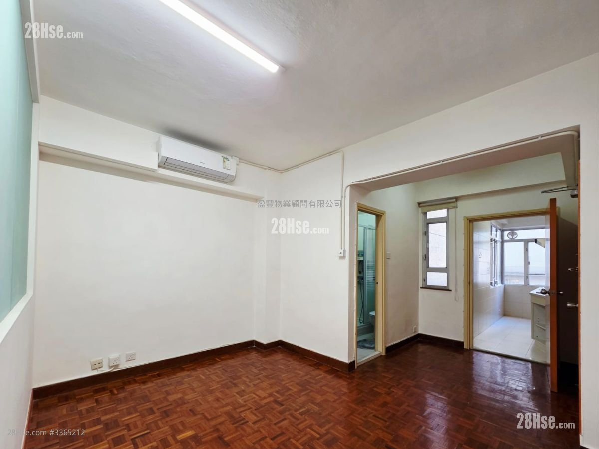 Fortune Court Rental 2 Bedrooms , 1 Bathroom 589 ft²