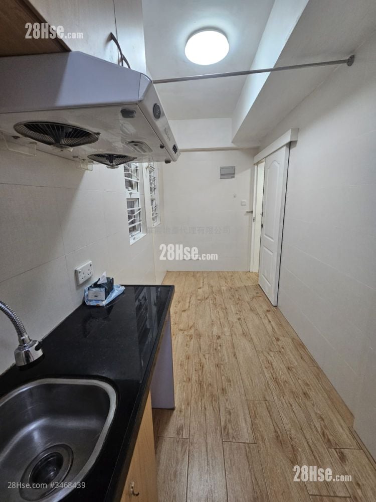Wanson House Rental Studio , 1 Bathroom 120 ft²