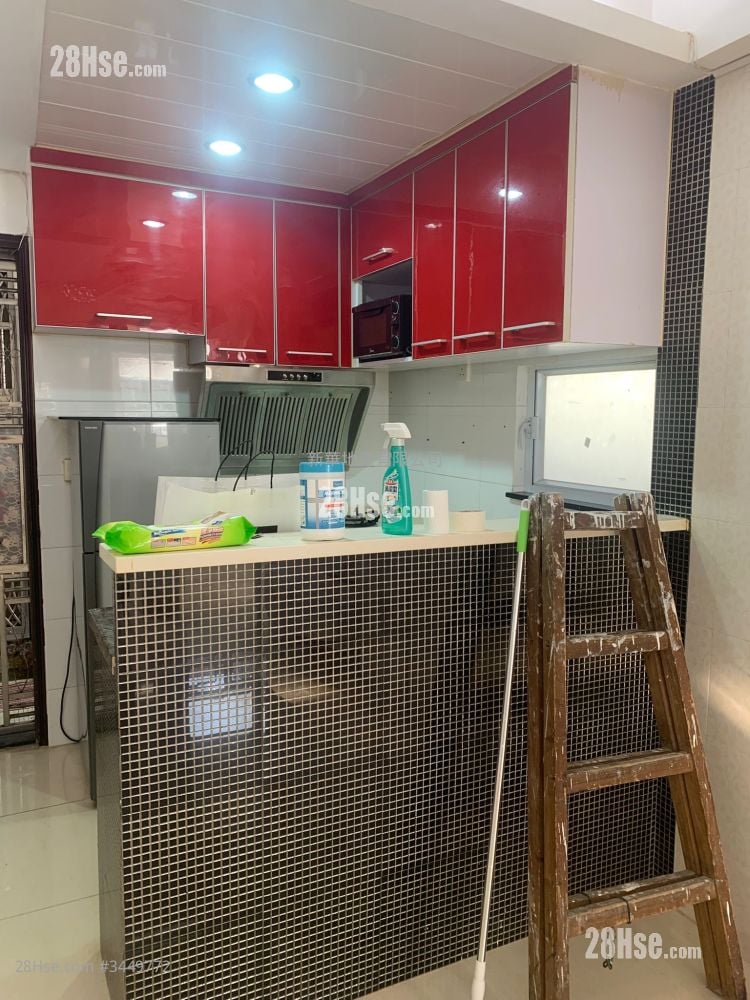Yick Fat Building Rental 2 Bedrooms , 1 Bathroom 330 ft²