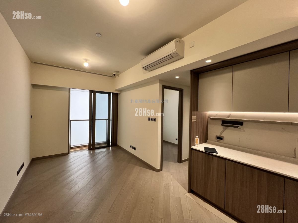Pano Harbour Rental 2 Bedrooms , 1 Bathroom 568 ft²