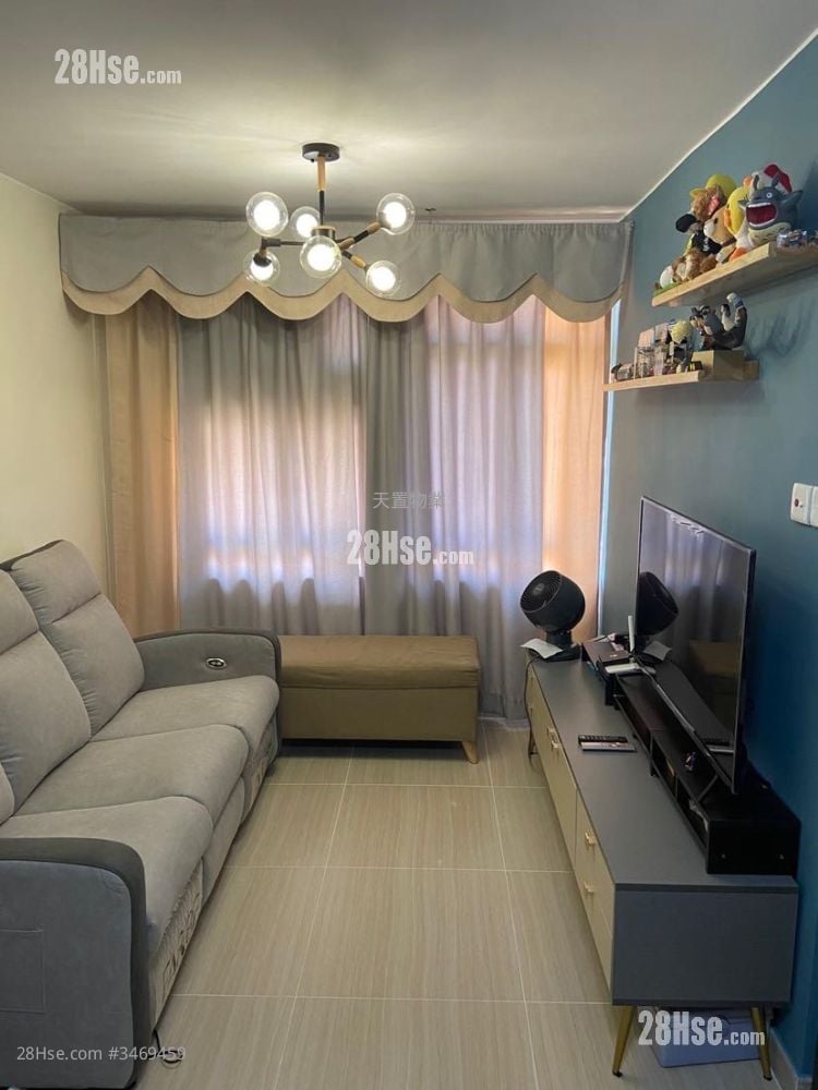 Siu Hong Court Rental 2 Bedrooms , 1 Bathroom 438 ft²