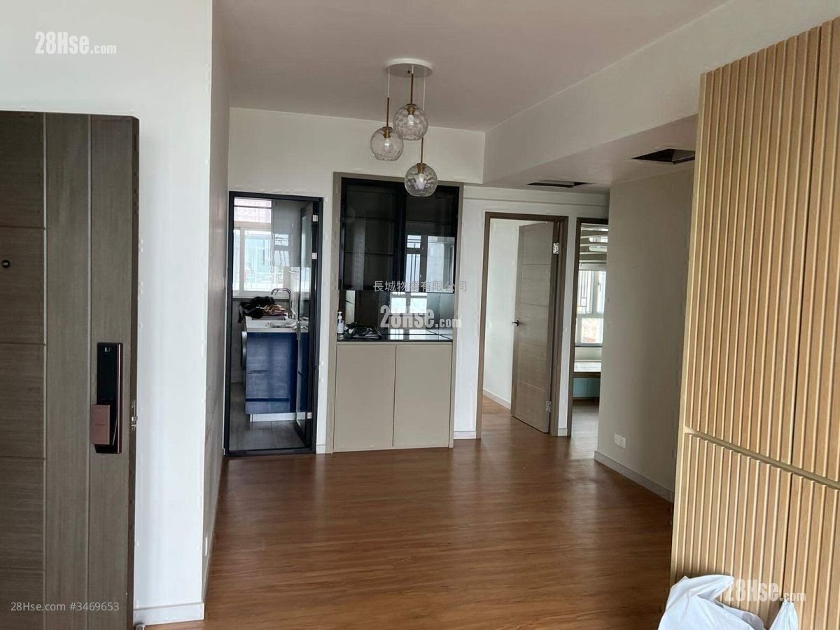 King's View Court Rental 3 Bedrooms , 2 Bathrooms 682 ft²
