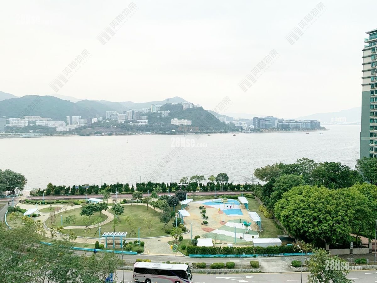 Kam Fai Court Sell 2 Bedrooms 371 ft²