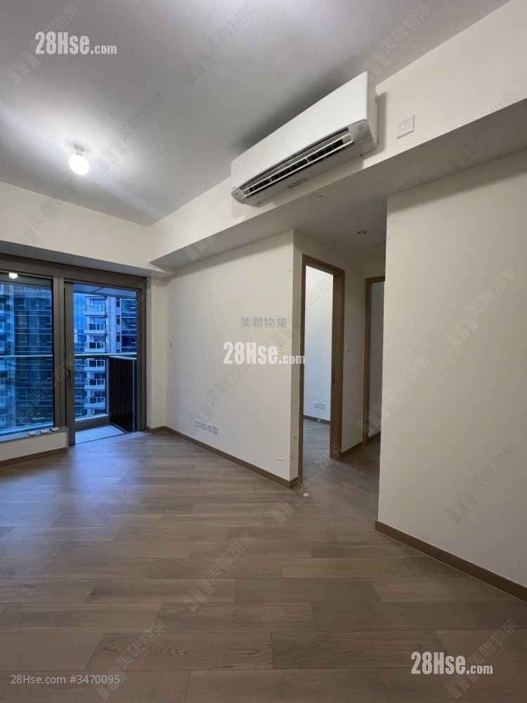 Grand Mayfair  Sell 3 Bedrooms , 1 Bathroom 551 ft²