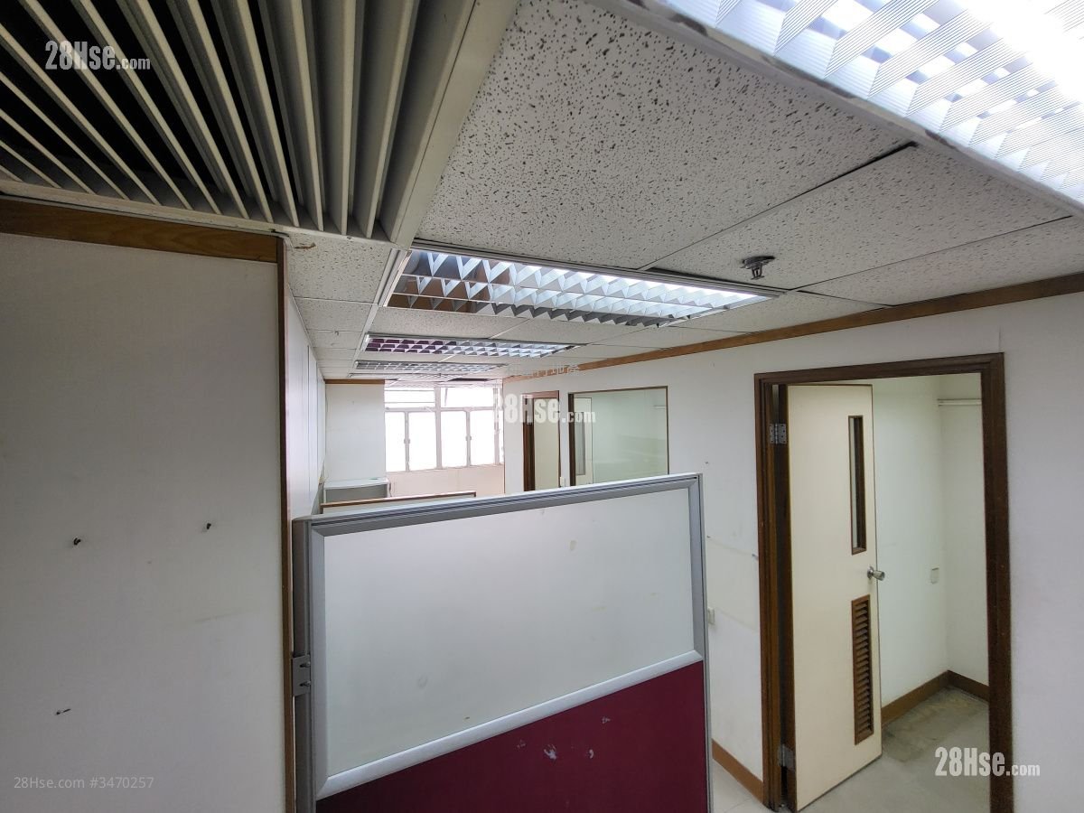 Decca Industrial Centre Rental Studio , 1 Toilet 443 ft²