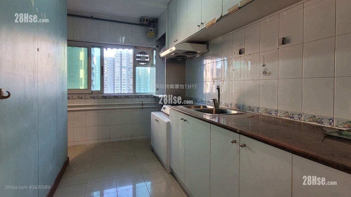 Westlands Gardens Rental 4 Bedrooms , 2 Bathrooms 848 ft²