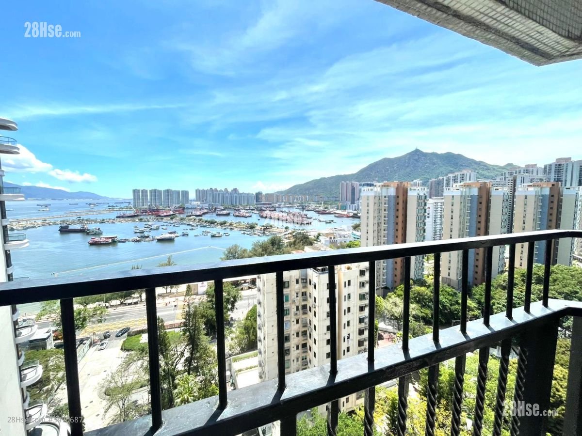 Dragon Inn Court Rental 3 Bedrooms , 2 Bathrooms 977 ft²