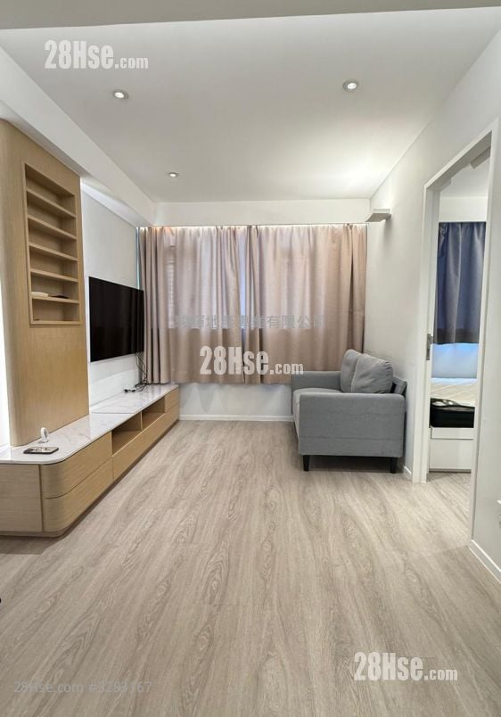Wai Kee House Rental 2 Bedrooms , 1 Bathroom 465 ft²