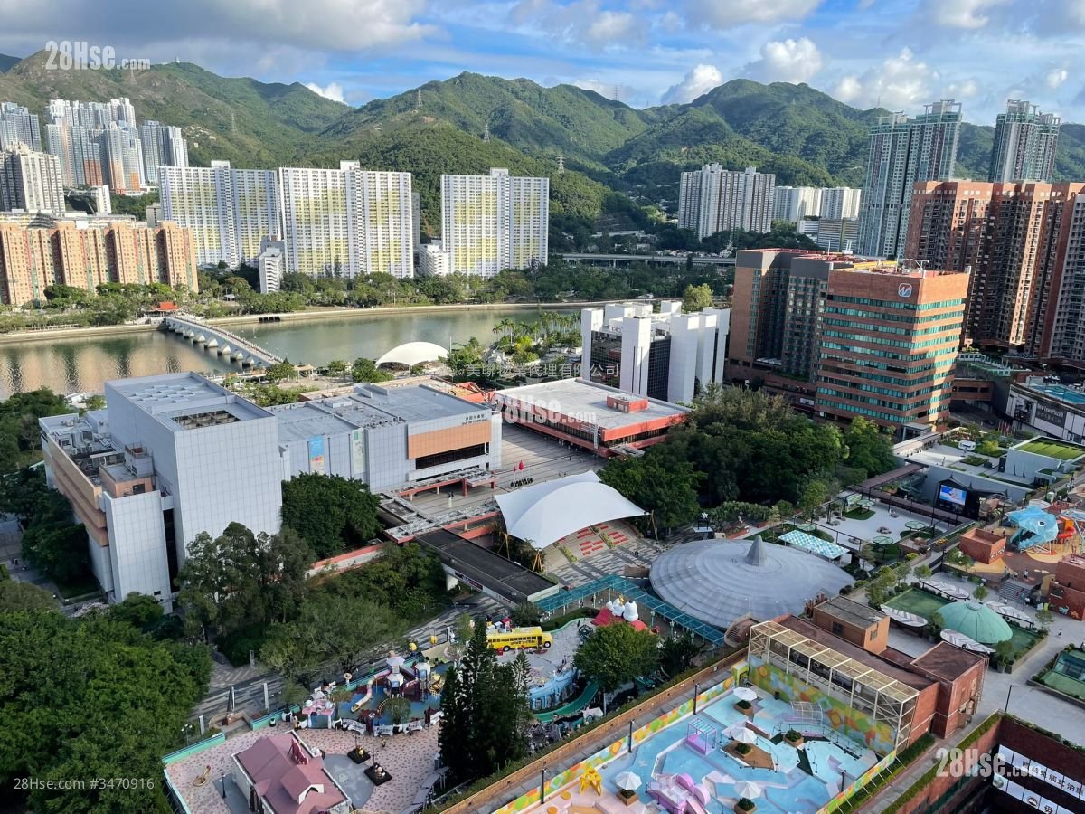 Shatin Plaza Sell 3 Bedrooms , 2 Bathrooms 836 ft²