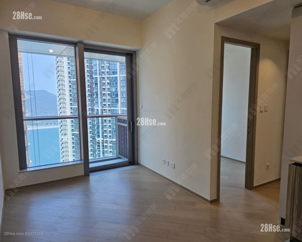 Villa Garda I Sell 2 Bedrooms , 1 Bathroom 448 ft²