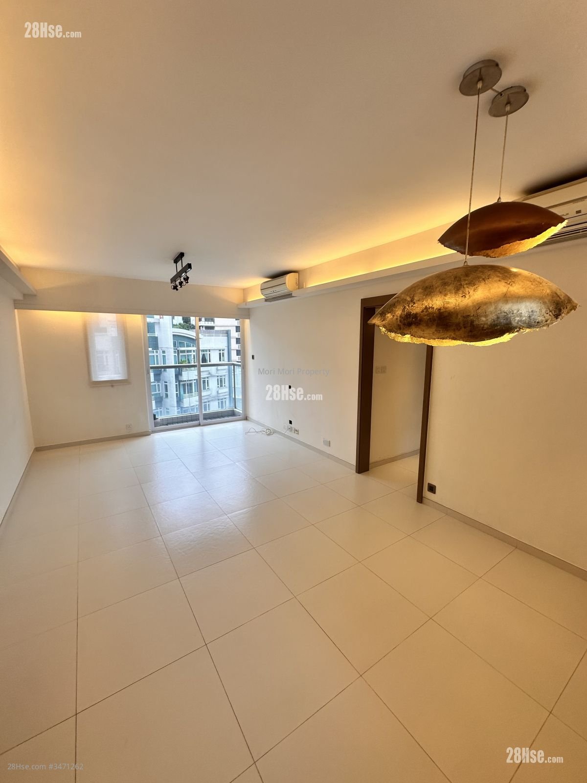 Hawthorn Garden Rental 3 Bedrooms , 2 Bathrooms 836 ft²