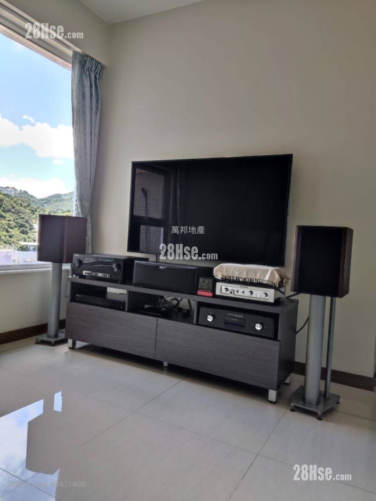 Port Centre Sell 2 Bedrooms , 1 Bathroom 392 ft²