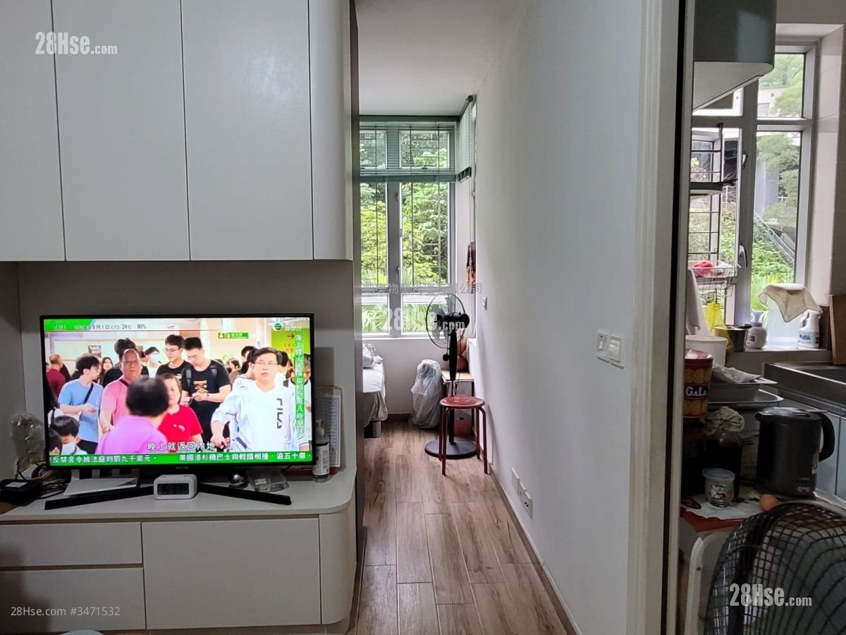 Sheung Man Court Sell 1 Bedroom , 1 Bathroom 291 ft²