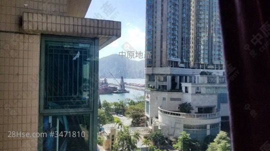 Island Harbourview Sell 3 Bedrooms , 2 Bathrooms 703 ft²