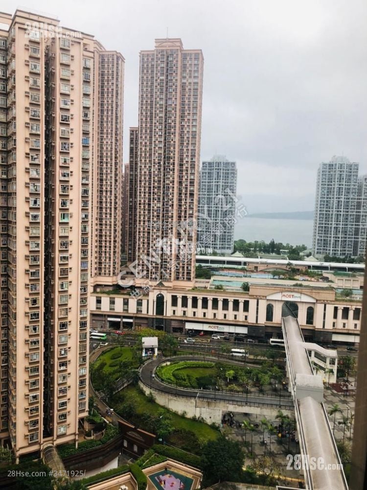Sunshine City Rental 2 Bedrooms , 1 Bathroom 337 ft²