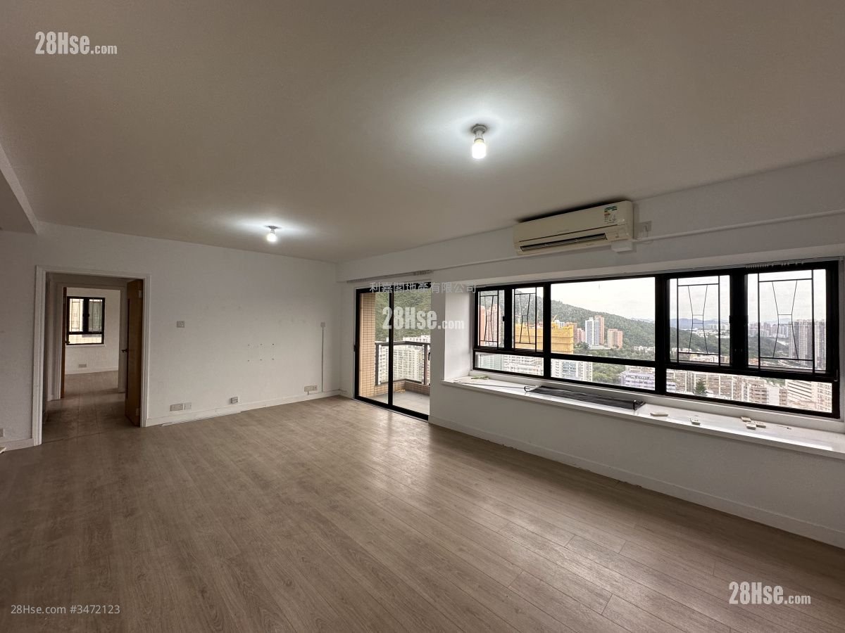 Shatin 33 Rental 3 Bedrooms , 2 Bathrooms 1,296 ft²
