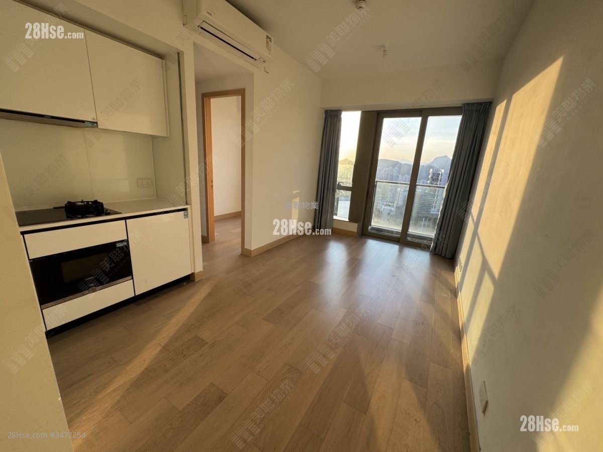 Ocean Marini Sell 2 Bedrooms , 1 Bathroom 479 ft²