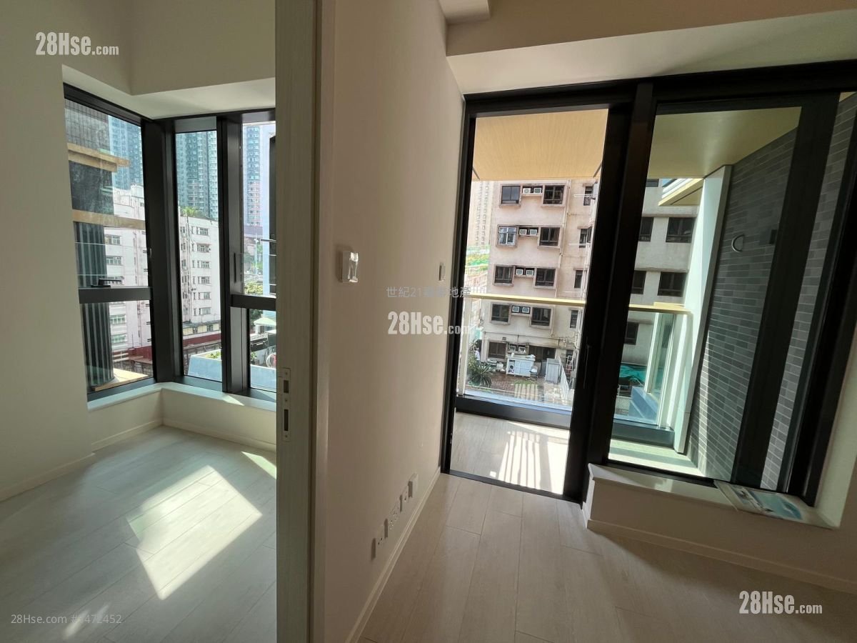 Coasto Sell 1 Bedroom , 1 Bathroom 253 ft²