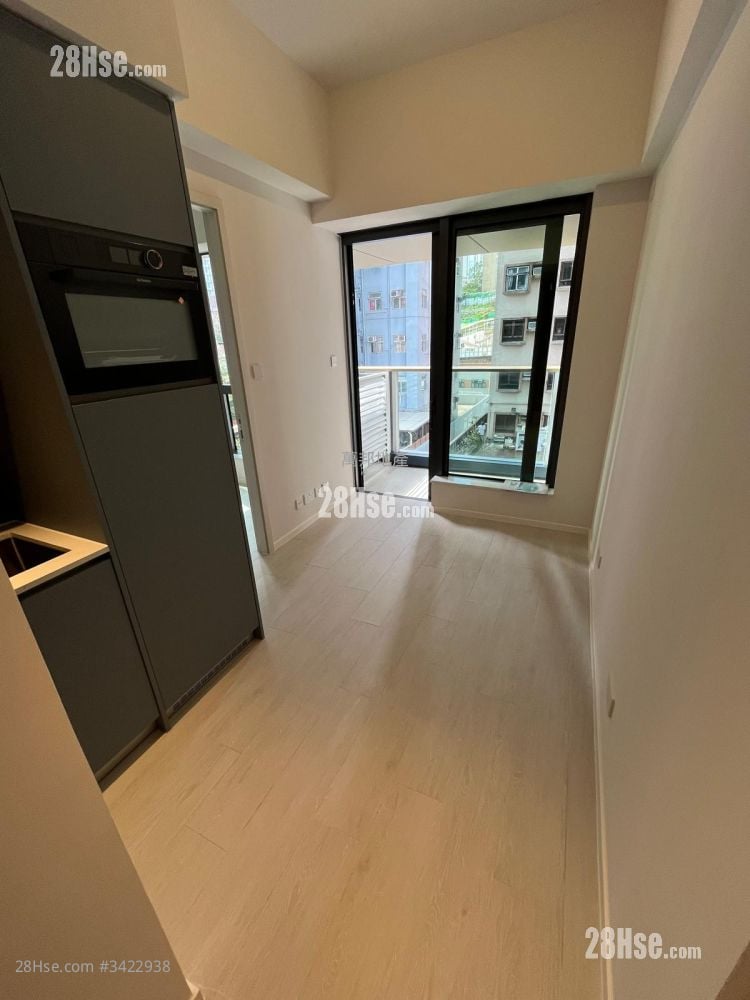 Coasto Sell 1 Bedroom , 1 Bathroom 253 ft²