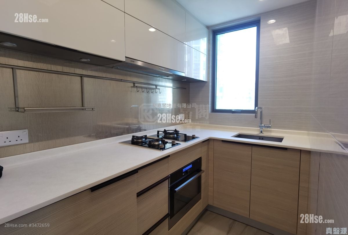 Twin Peaks Sell 2 Bedrooms , 1 Bathroom 529 ft²
