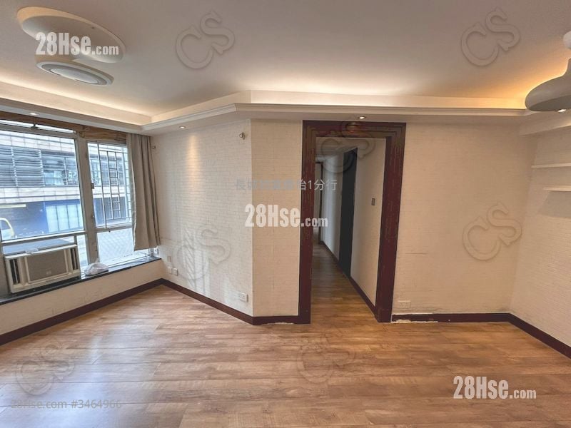 Kornhill Garden Sell 2 Bedrooms , 1 Bathroom 484 ft²