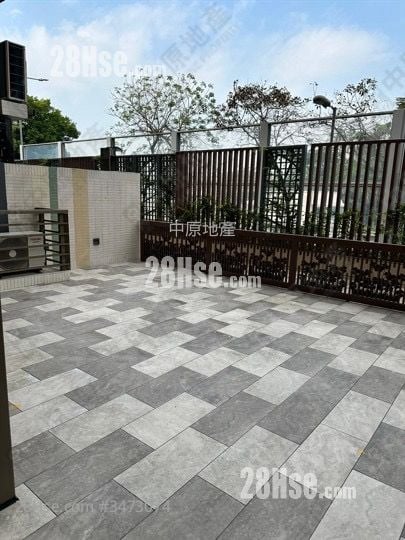 #Lyos Rental 442 ft²