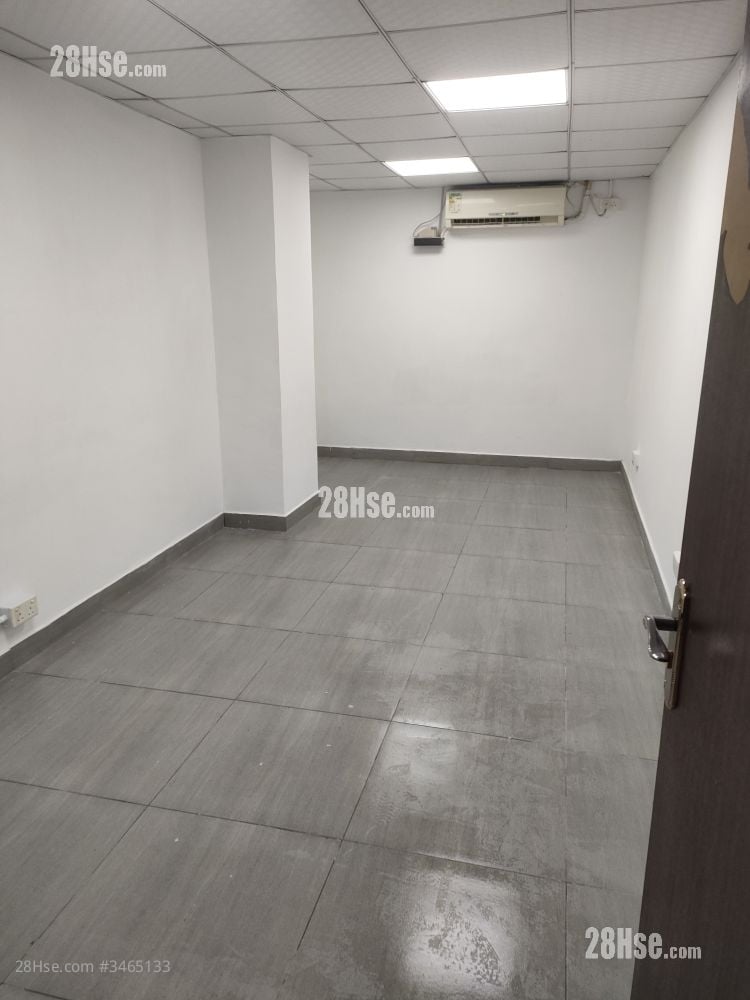 On Loong Factory Building Rental 180 ft²