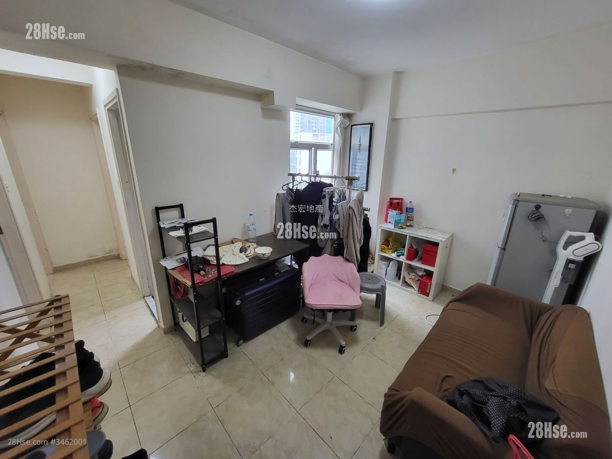 Tung Wai Garden Rental 2 Bedrooms , 1 Bathroom 316 ft²