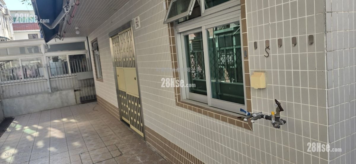 Tseng Tau Tsuen Sell 3 Bedrooms , 1 Bathroom 700 ft²