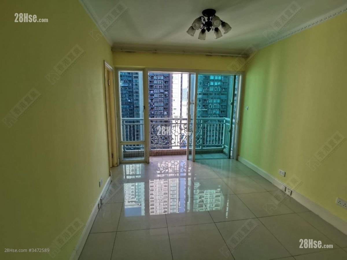 Metro Town Rental 3 Bedrooms , 2 Bathrooms 600 ft²